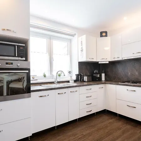 Gudi タトランスカ・ ロムニツァ